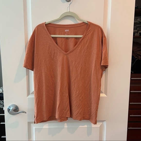 girlfriend collective Ginger  Cupro V-Neck Tee - Picture 7 of 11
